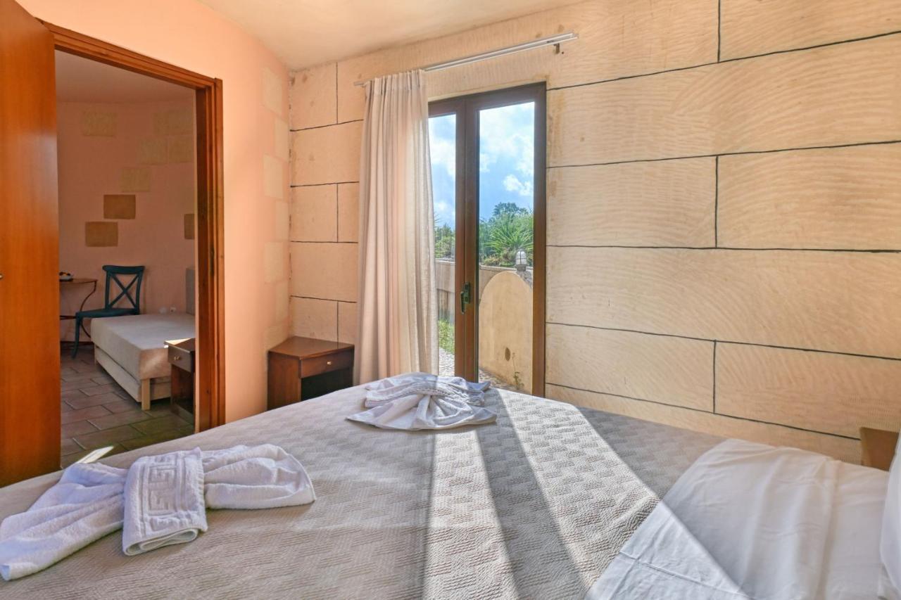 Hotel apartamentowy Anemomili Village Kíssamos